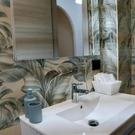 Elegante E Silenzioso Con Box Auto - San Paolo