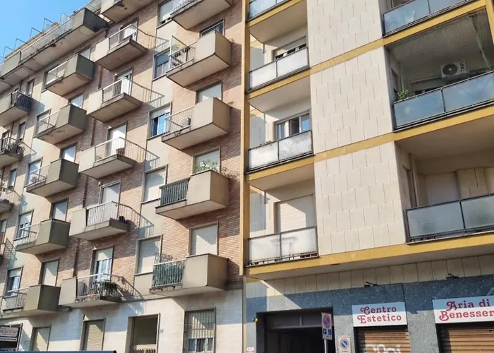 Elegante E Silenzioso Con Box Auto - San Paolo